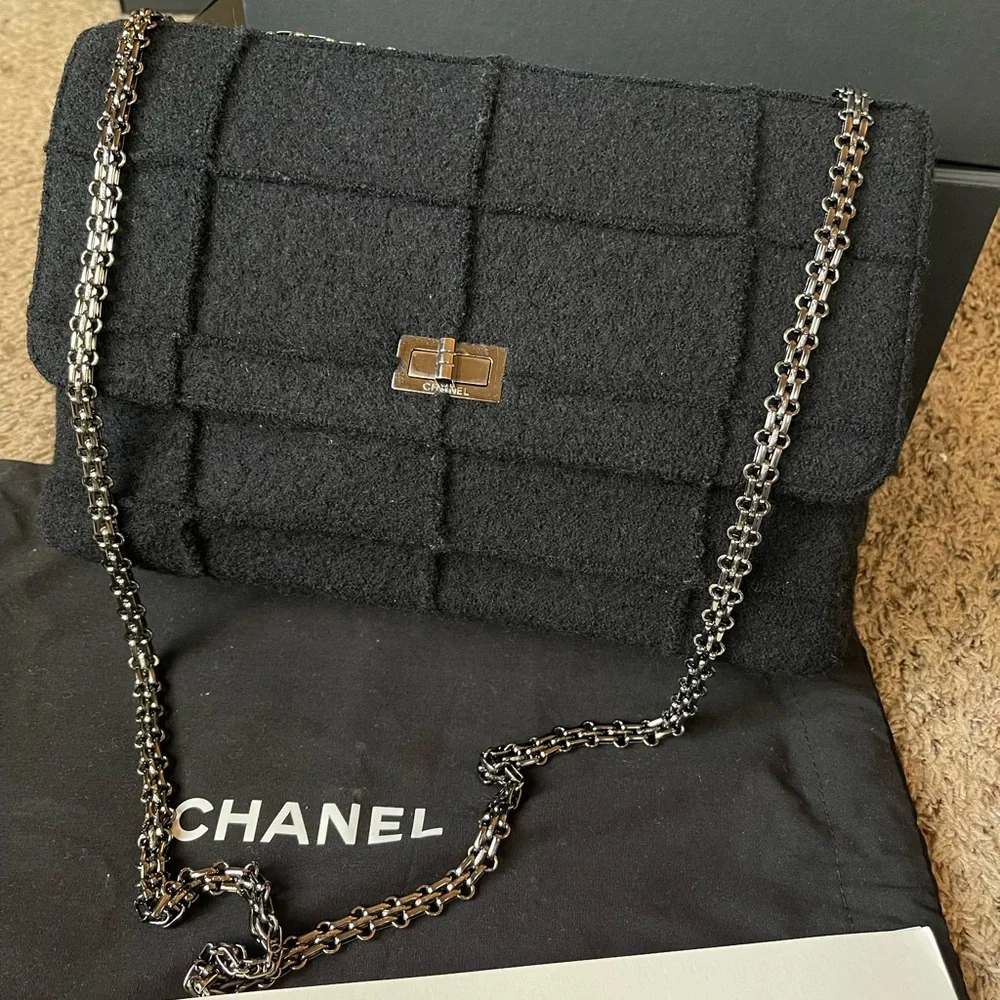 Chanel Chocolate Bar Mademoiselle Black Flap Bag Quilted Wool Jumbo - Picture 12 of 12
